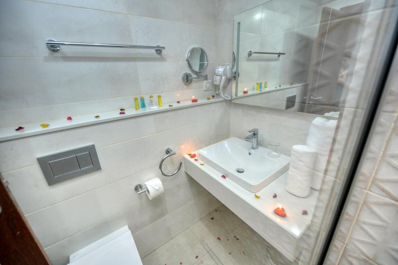 Le Palme Hotel Oran Ngoại thất bức ảnh